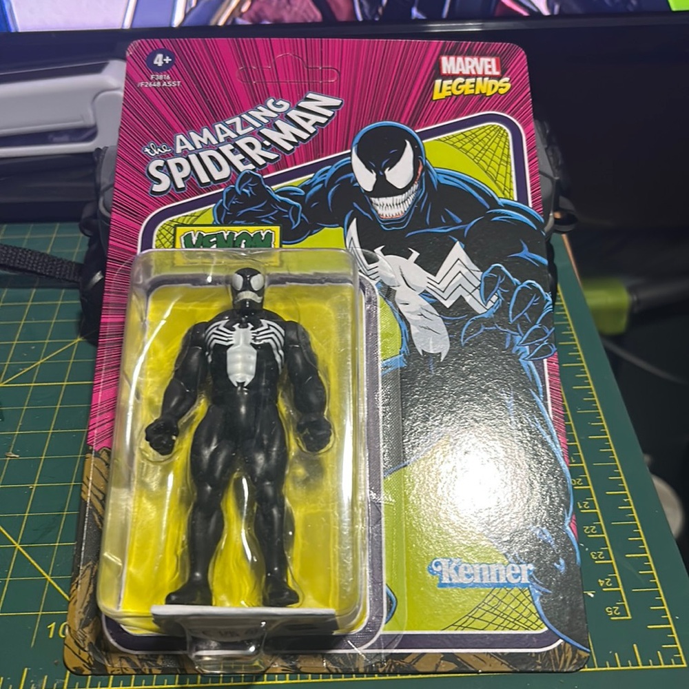 Marvel Legends Kenner Venom UnPunched NWT Brand New Action Figure Spider-Man